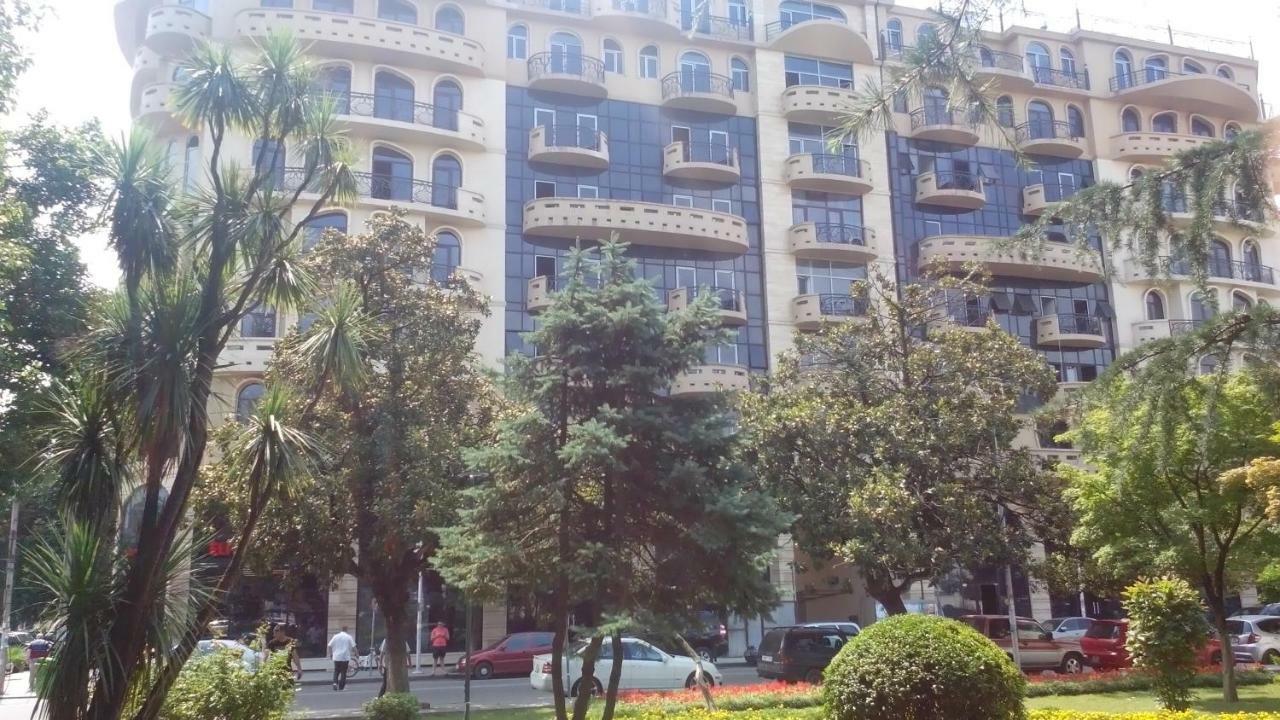 Apartament In The Centre Batumi Luaran gambar